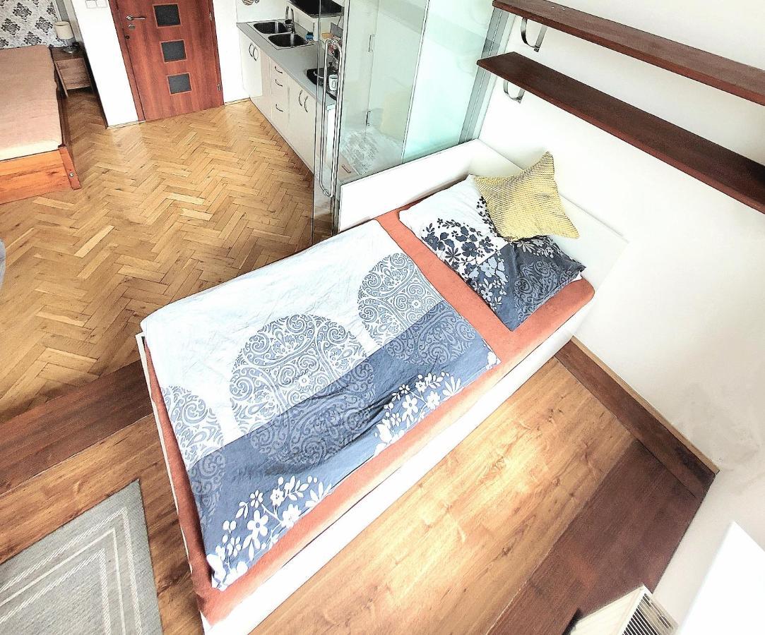 Modern Apartment Few Steps From Centre Prague Luaran gambar