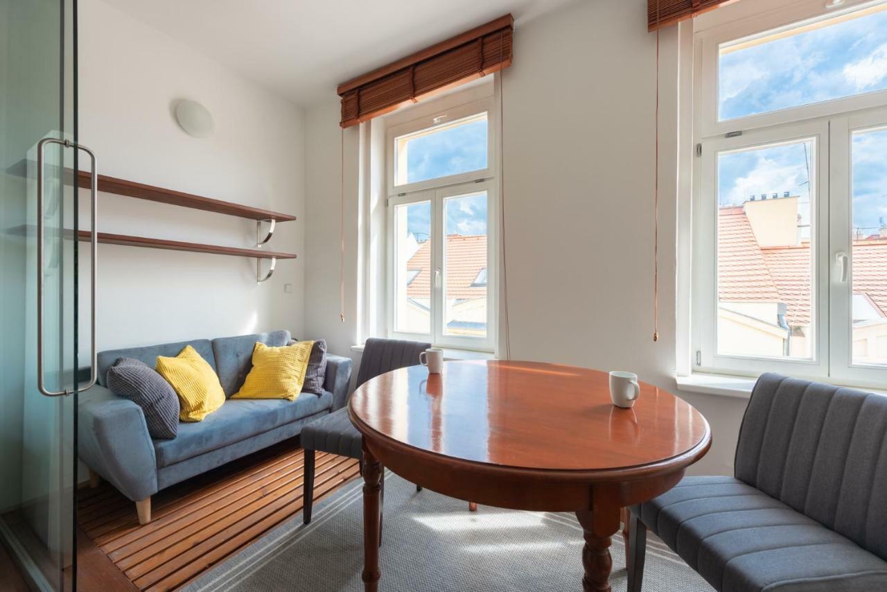 Modern Apartment Few Steps From Centre Prague Luaran gambar