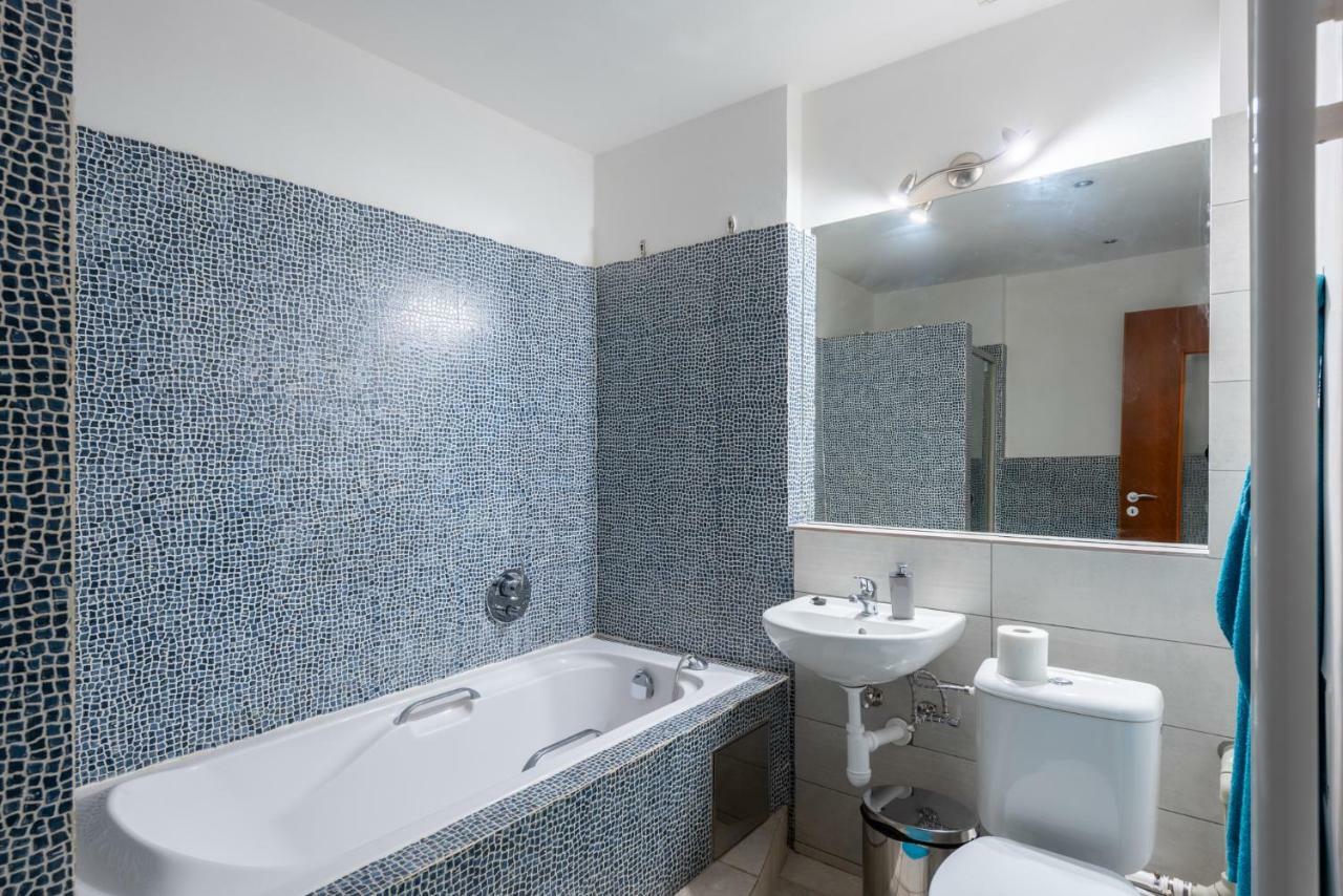 Modern Apartment Few Steps From Centre Prague Luaran gambar